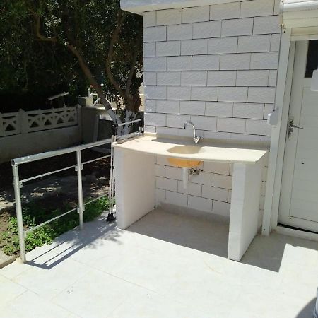 Cesme Burcu Sitesi Yaman Villa Bagian luar foto