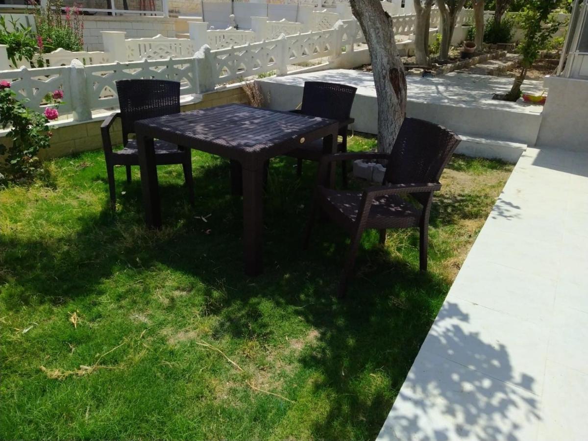 Cesme Burcu Sitesi Yaman Villa Bagian luar foto
