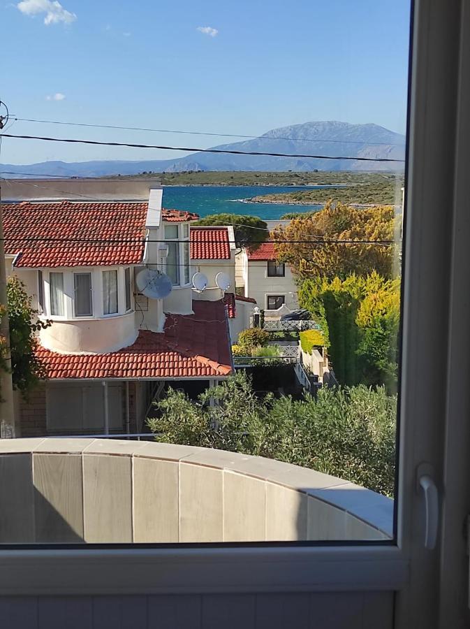 Cesme Burcu Sitesi Yaman Villa Bagian luar foto