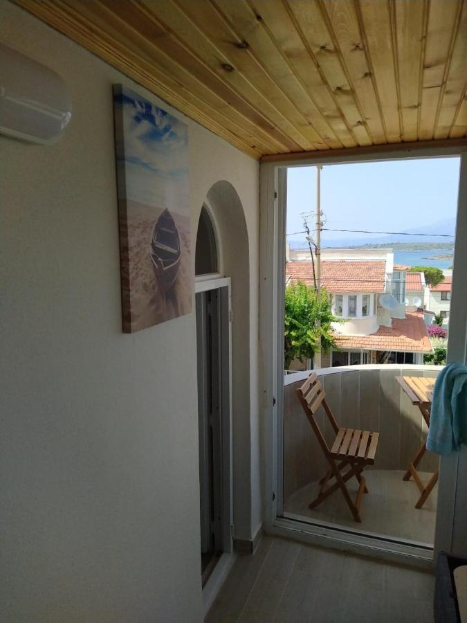 Cesme Burcu Sitesi Yaman Villa Bagian luar foto