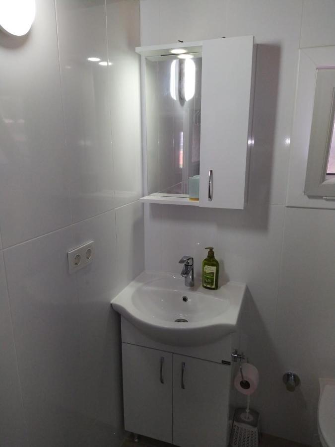 Cesme Burcu Sitesi Yaman Villa Bagian luar foto