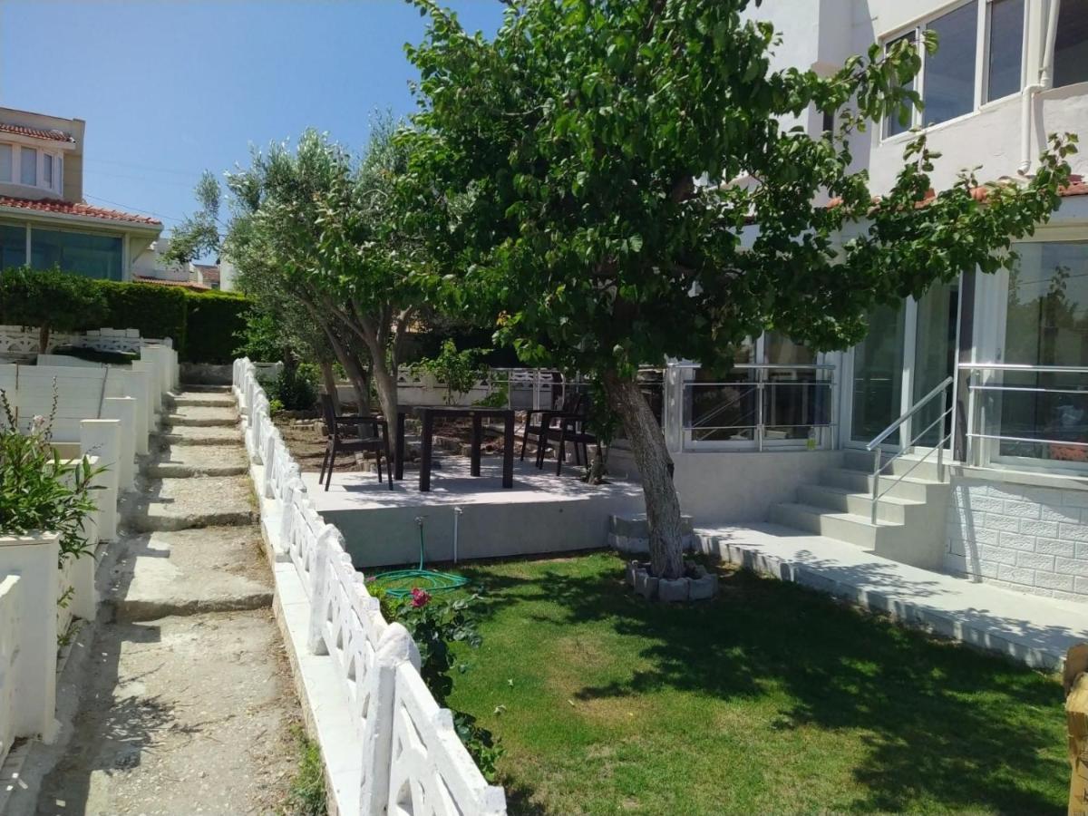 Cesme Burcu Sitesi Yaman Villa Bagian luar foto