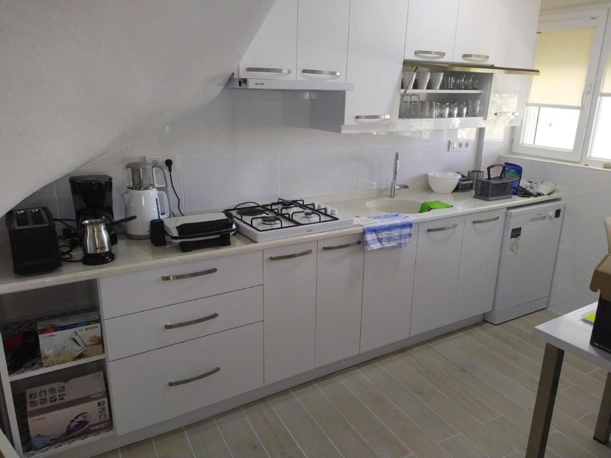 Cesme Burcu Sitesi Yaman Villa Bagian luar foto