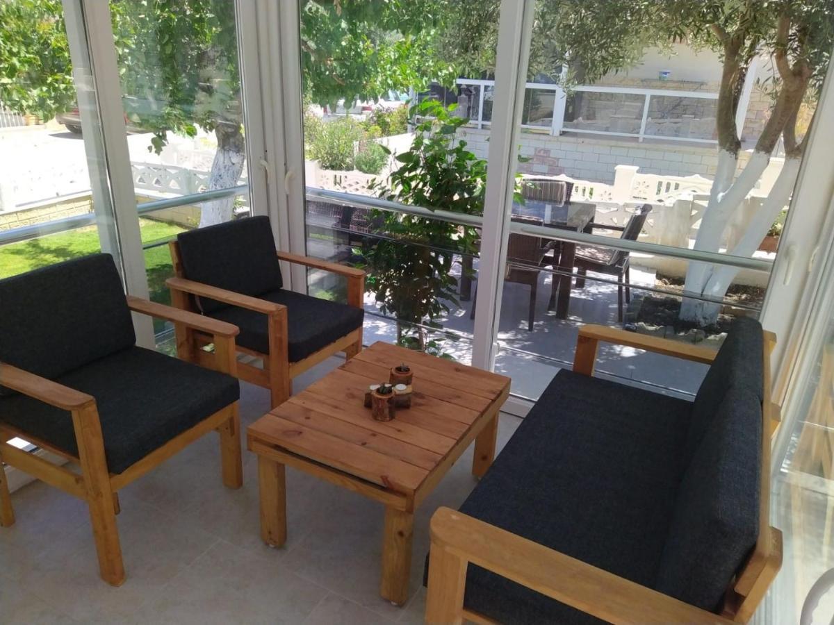 Cesme Burcu Sitesi Yaman Villa Bagian luar foto