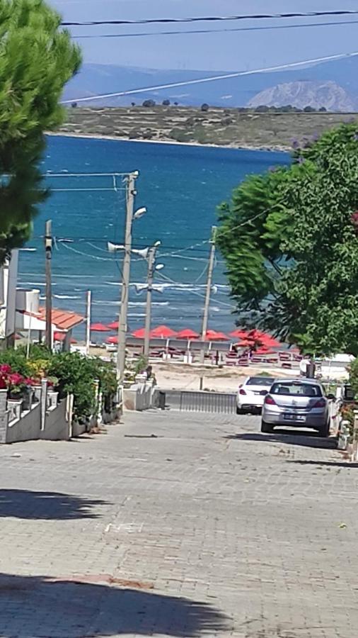 Cesme Burcu Sitesi Yaman Villa Bagian luar foto