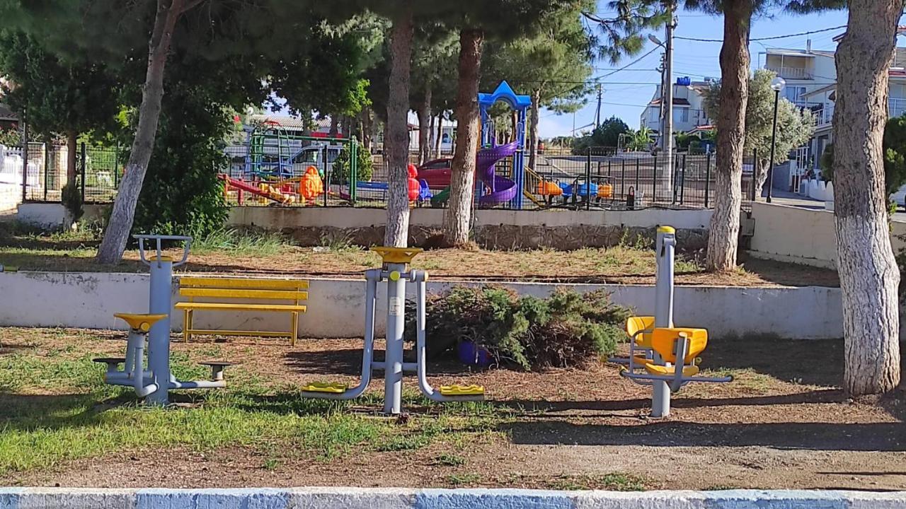 Cesme Burcu Sitesi Yaman Villa Bagian luar foto