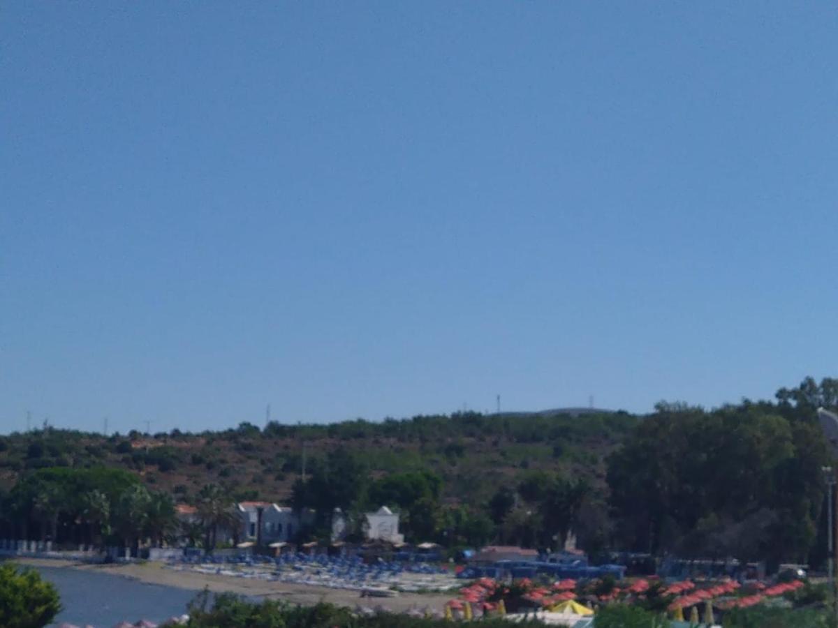 Cesme Burcu Sitesi Yaman Villa Bagian luar foto