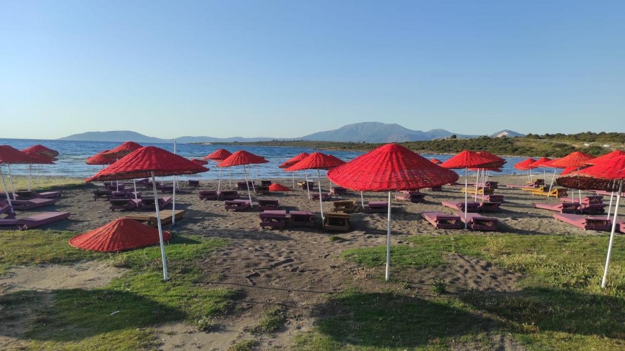 Cesme Burcu Sitesi Yaman Villa Bagian luar foto